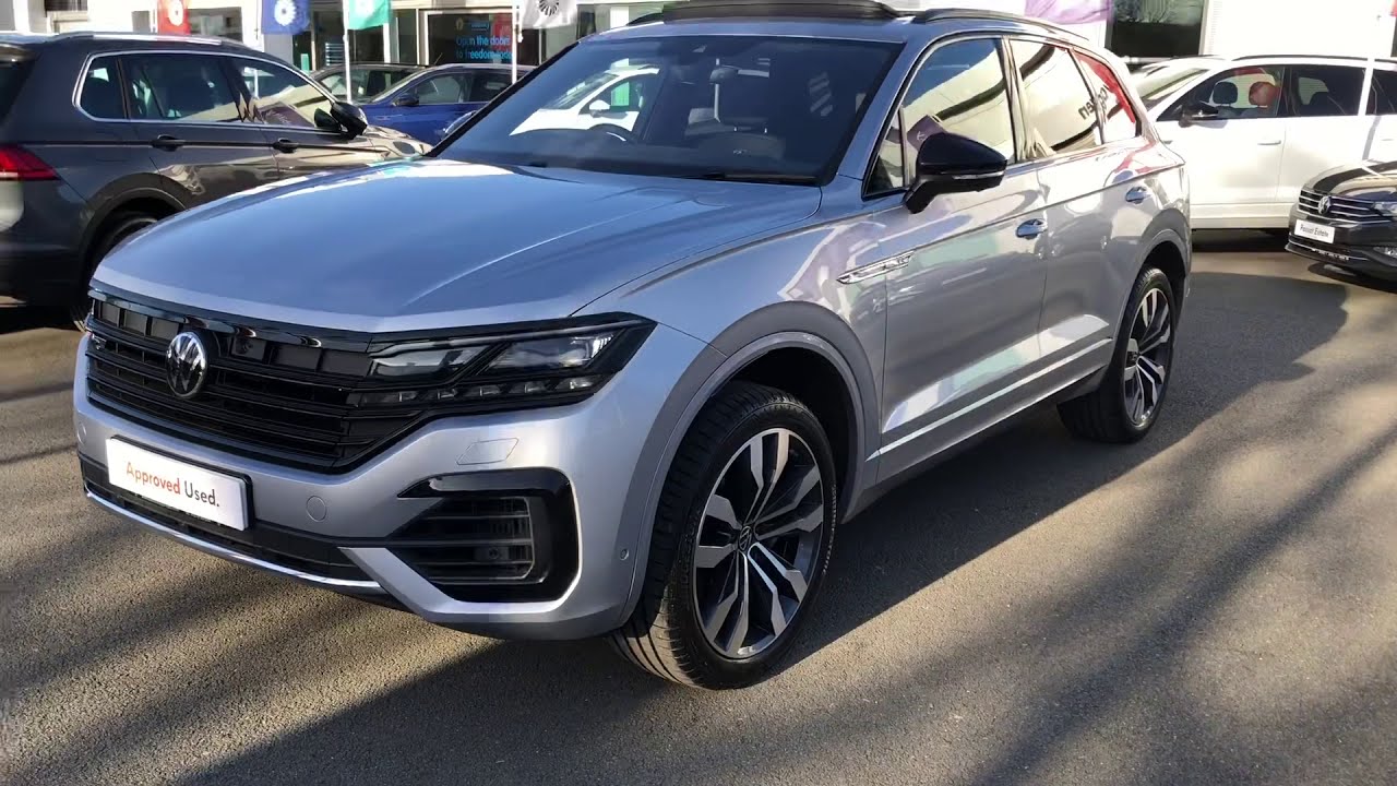 VW Touareg Gris